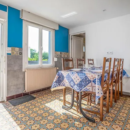 Σπίτι διακοπών Cozy In With Wifi *